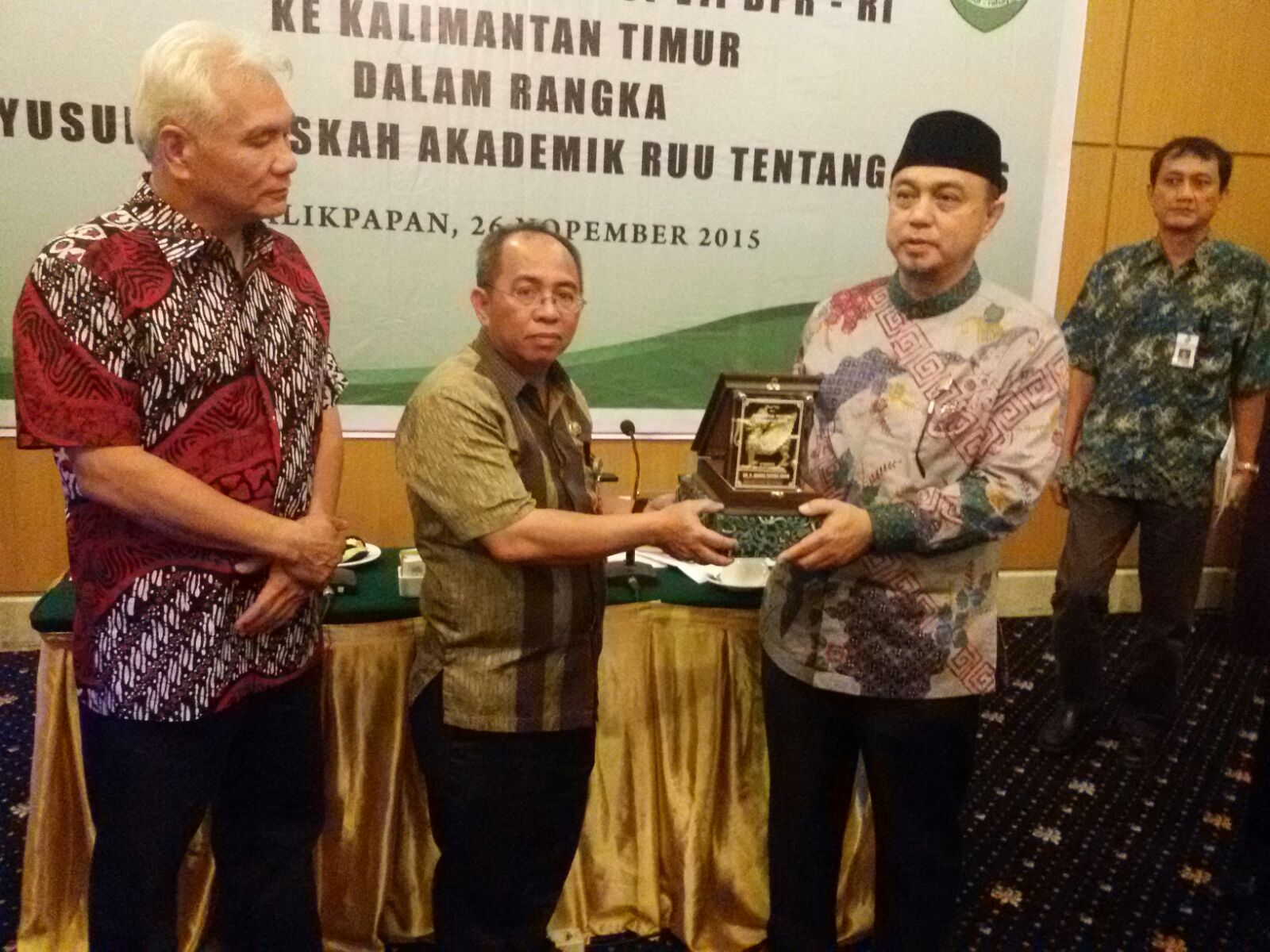 Kunker Ke Kaltim, Komisi VII Bahas Naskah Akademik RUU Migas Kunker Ke Kaltim, Komisi VII Bahas Naskah Akademik RUU Migas