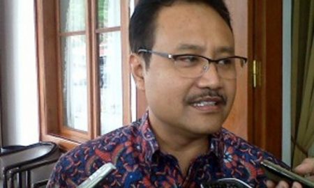 Gus Ipul : Tenaga Outsourcing Dapat THR