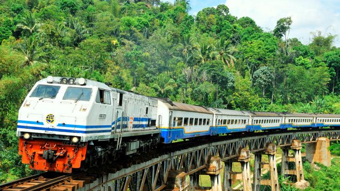Penumpang Kereta Jurusan Surabaya-Banyuwangi Diprediksi Naik 6%