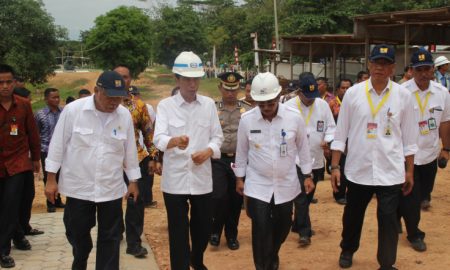 Jokowi Resmikan Jalan Tol Pertama di Sumatra Selatan