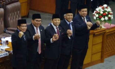 Fahri Hamzah Mengaku Makin Solid dengan Setya Novanto