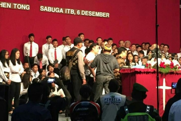 DPR Sayangkan Pembubaran Kebaktian Di Bandung