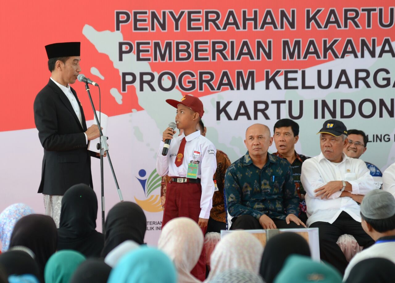Tak Layani Pemegang KIS, Presiden Ancam Copot Petugas Tak Layani Pemegang KIS, Presiden Ancam Copot Petugas
