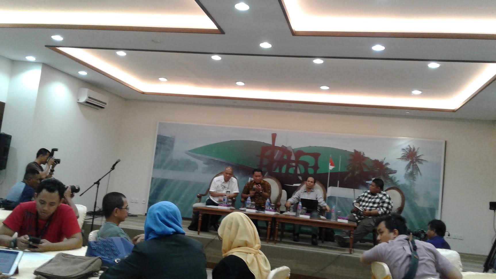 DPR : Jasa Konstruksi Harus Dikerjakan Indonesia Sendiri DPR : Jasa Konstruksi Harus Dikerjakan Indonesia Sendiri