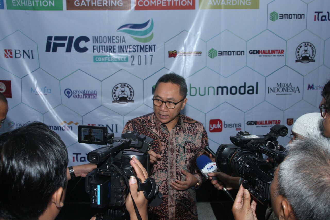PAN akan Dorong Khofifah dan Gus Ipul Di Pilgub Jatim 2018 PAN akan Dorong Khofifah dan Gus Ipul Di Pilgub Jatim 2018