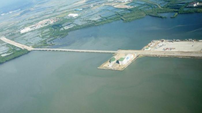 Proyek Dermaga Curah Kering Teluk Lamong Dikebut Proyek Dermaga Curah Kering Teluk Lamong Dikebut