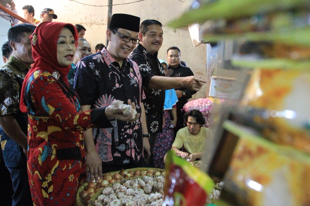 DPD RI Sidak Ke Pasar Klender Jaktim Harga Sembako Stabil DPD RI Sidak Ke Pasar Klender Jaktim Harga Sembako Stabil