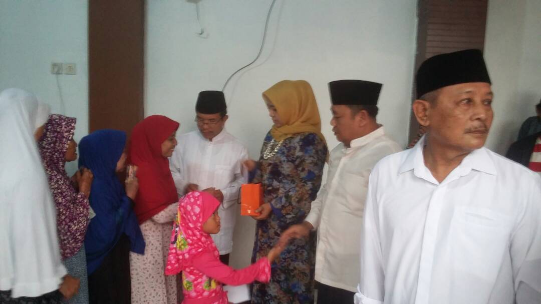 Dari Komunitas Radio Syaibah, Terkumpul Rp38 juta Untuk Yatim dan Dhuafa Dari Komunitas Radio Syaibah, Terkumpul Rp38 juta Untuk Yatim dan Dhuafa