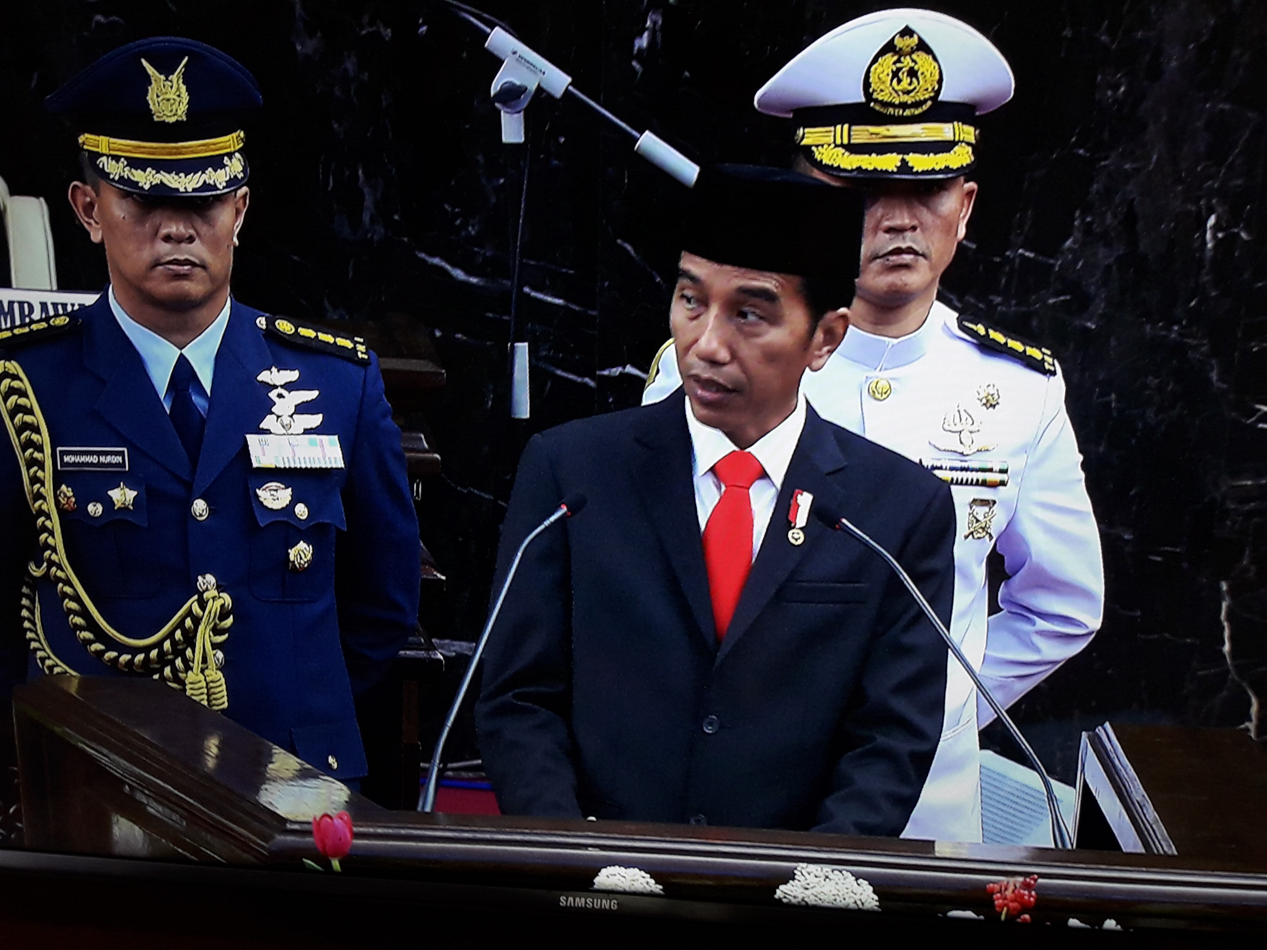 Semangat Berkompetisi Jokowi Perlu Ditiru Semangat Berkompetisi Jokowi Perlu Ditiru