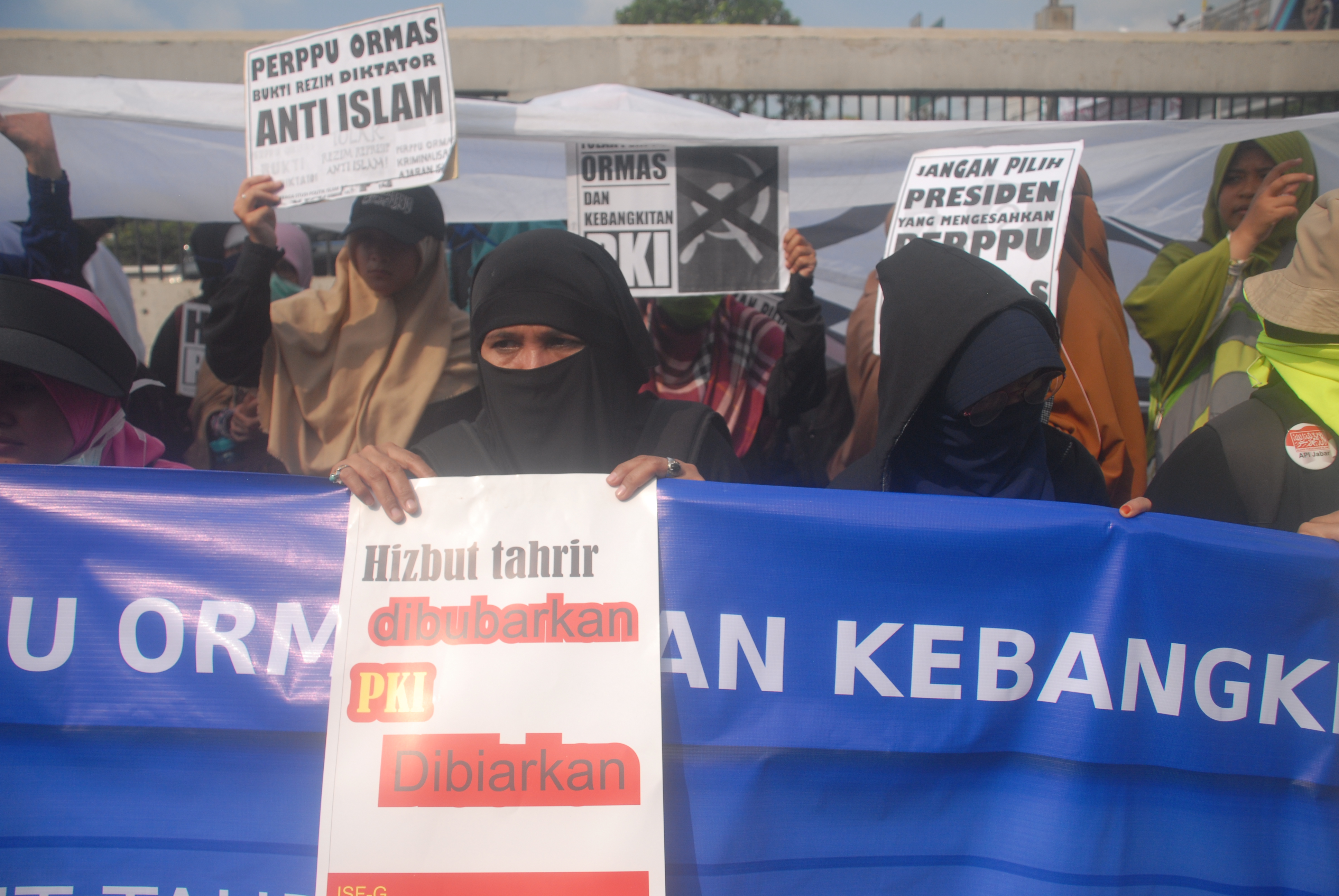 TNI, Polri dan Kejaksaan Agung Dukung Perppu Ormas TNI, Polri dan Kejaksaan Agung Dukung Perppu Ormas