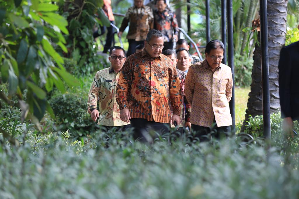 Prukades Bisa Sejahterakan Masyarakat Tanpa Gadaikan Sertifikat Tanah Prukades Bisa Sejahterakan Masyarakat Tanpa Gadaikan Sertifikat Tanah