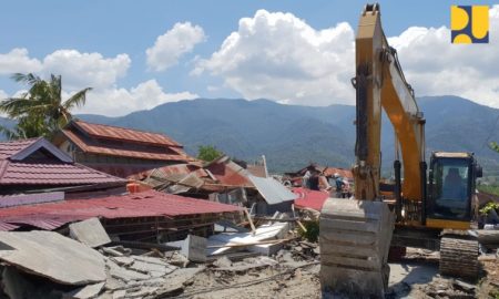 Selain Buka Jalan, PUPR Fokus Bangun Huntara Pengungsi
