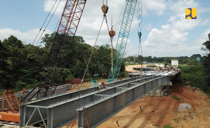Telan Rp284,3 Miliar, Progres Jembatan Tumbang Samba 67,54%. Telan Rp284,3 Miliar, Progres Jembatan Tumbang Samba 67,54%.