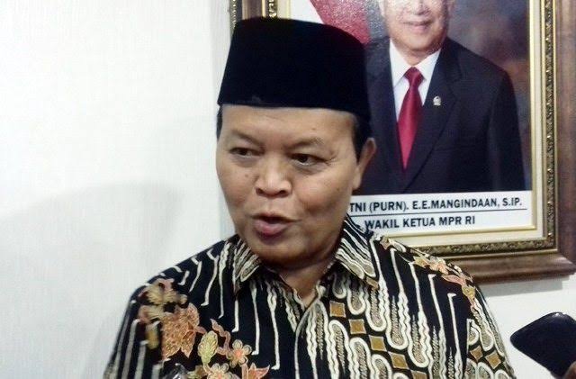 MPR Desak Presiden Tandatangani RUU Pesantren Sebelum 22 Oktober MPR Desak Presiden Tandatangani RUU Pesantren Sebelum 22 Oktober