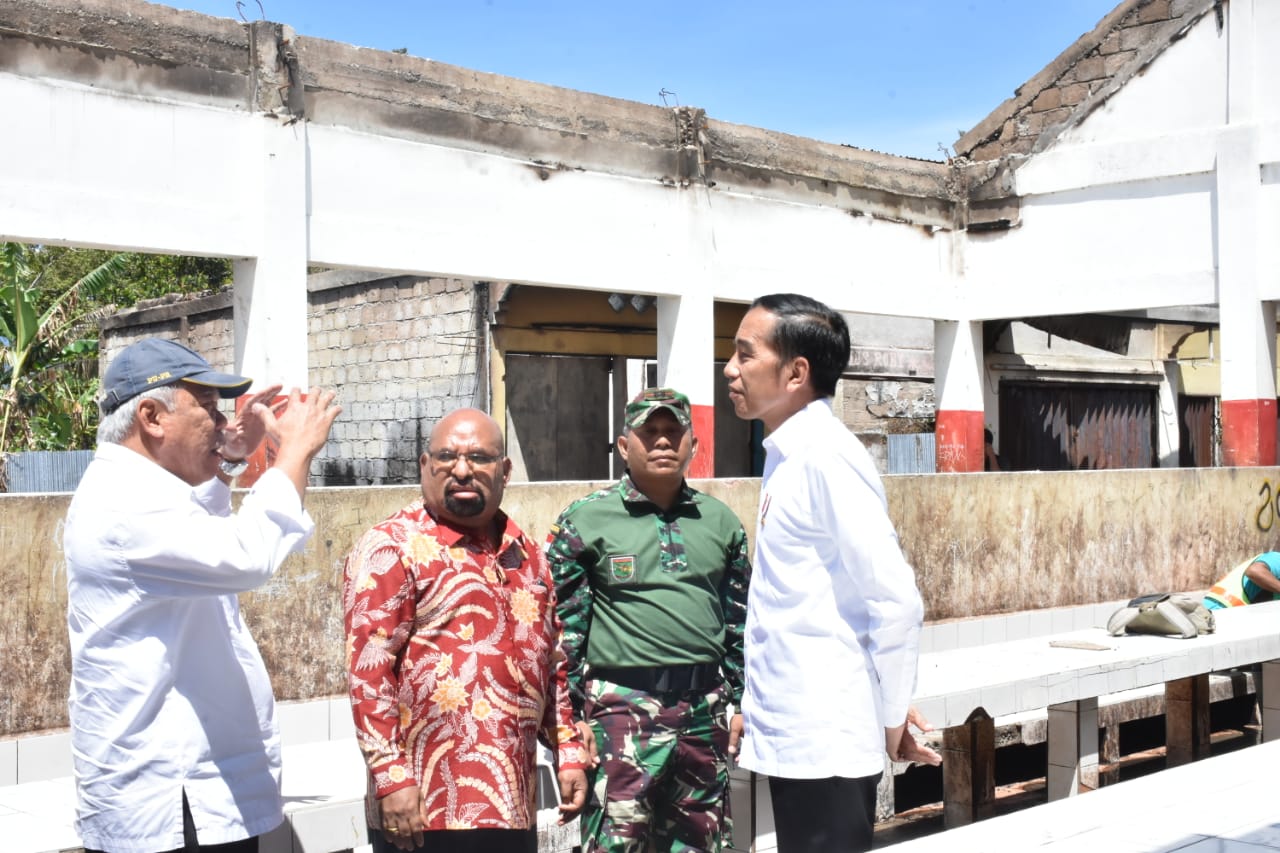 Gandeng TNI, PUPR Perbaiki Fasilitas Sosial Pasca Kerusuhan Wamena Gandeng TNI, PUPR Perbaiki Fasilitas Sosial Pasca Kerusuhan Wamena
