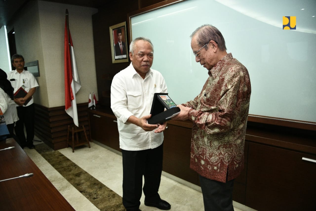 Gandeng Jepang, PUPR Bahas Investasi Tol Patimbang Rp5 Triliun Gandeng Jepang, PUPR Bahas Investasi Tol Patimbang Rp5 Triliun