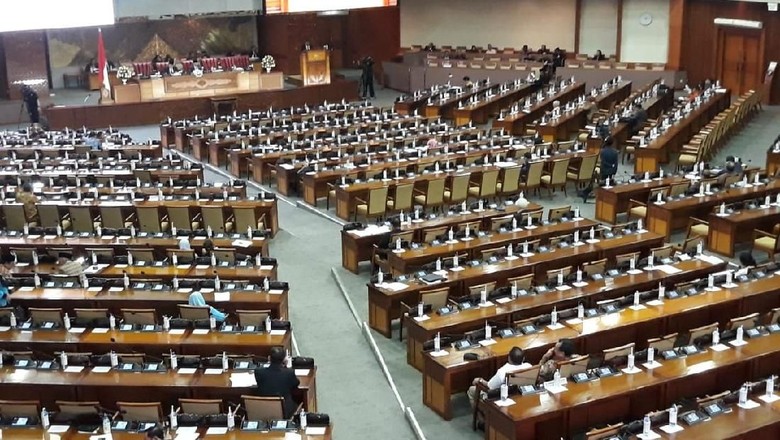 Desmon Gerindra Minta Kewenangan SP3 KPK Tak Dusalahgunakan Desmon Gerindra Minta Kewenangan SP3 KPK Tak Dusalahgunakan