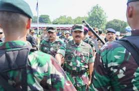 Panglima TNI Mutasi 41 Perwira Tinggi Panglima TNI Mutasi 41 Perwira Tinggi