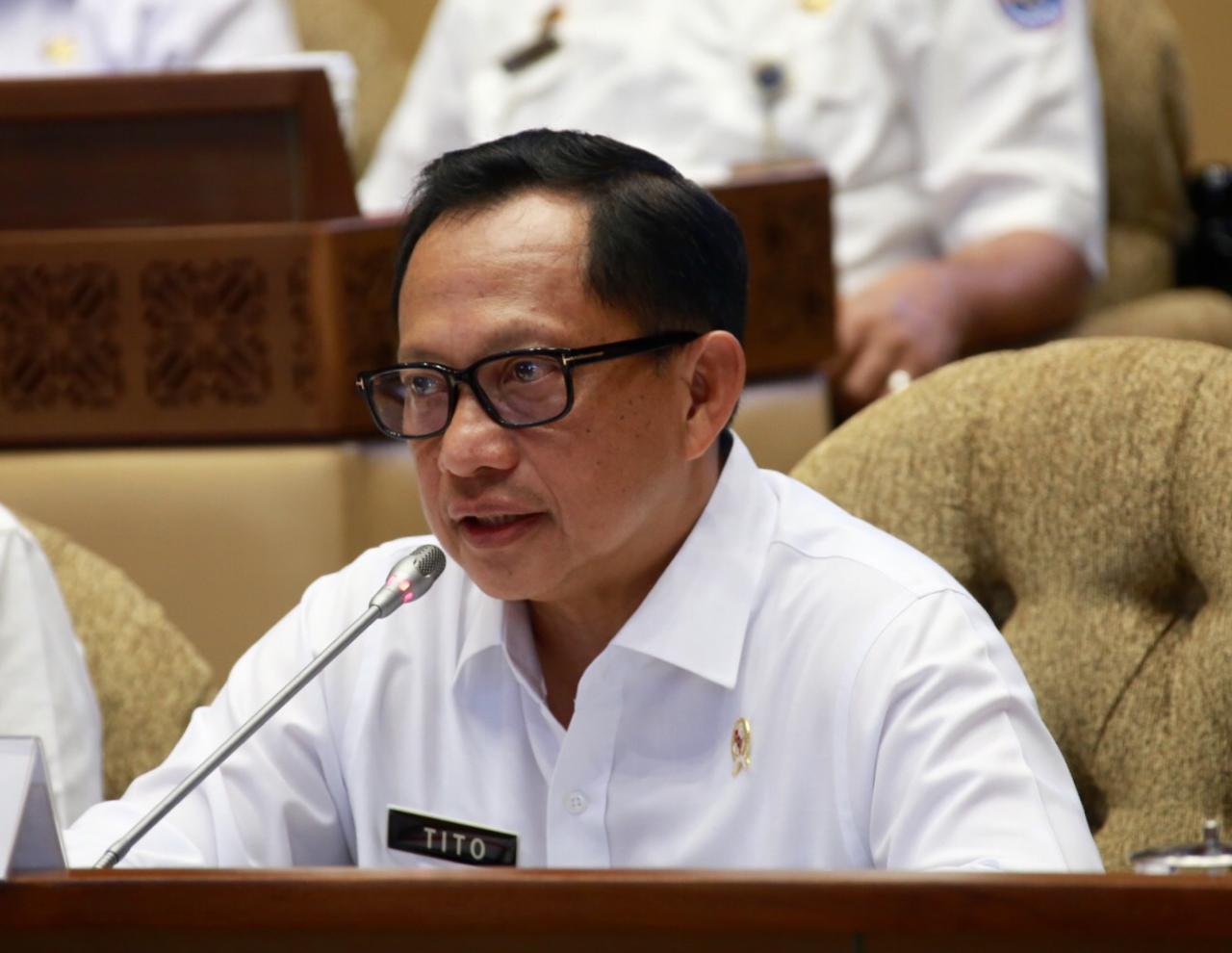 Tito Karnavian: Kekurangan Anggaran Blangko E-KTP Sudah Bisa Diatasi Tito Karnavian: Kekurangan Anggaran Blangko E-KTP Sudah Bisa Diatasi