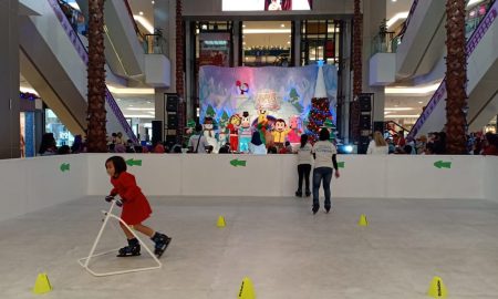 Sambut Nataru 2020, Tangcity Mall Hadirkan Synthetic Ice Skating