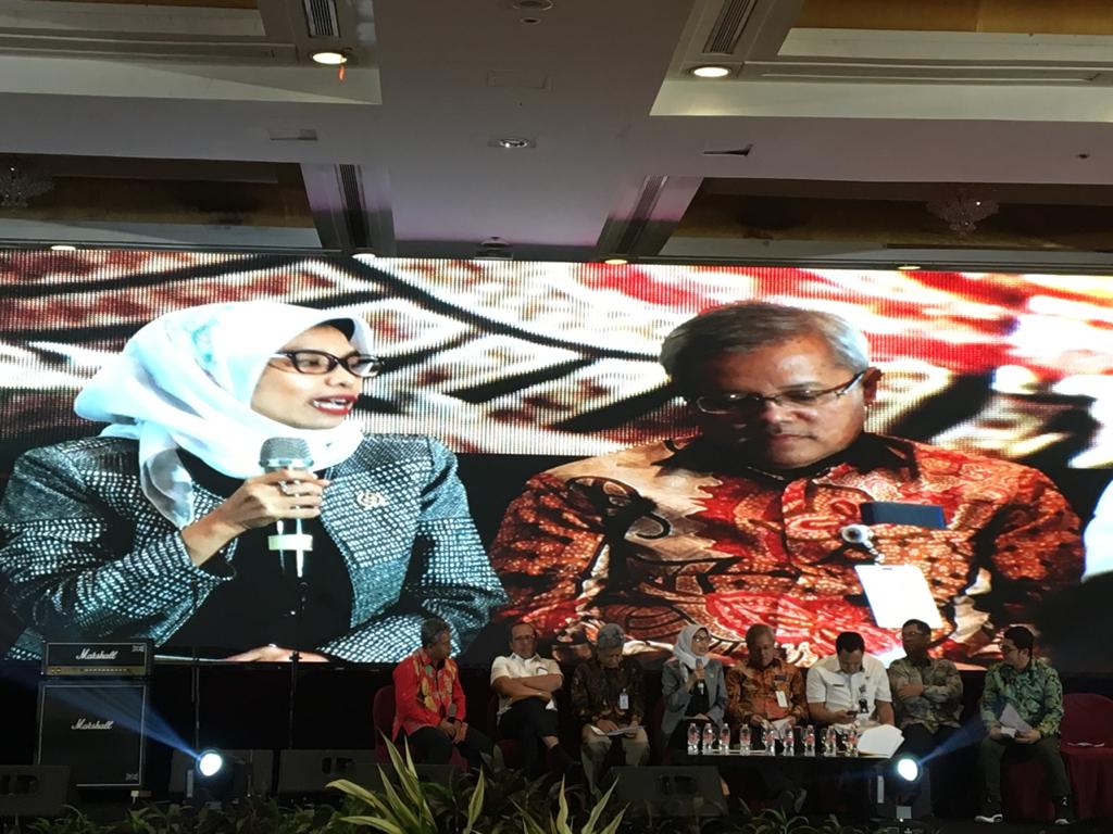 Neng Eem Marhamah Didaulat Menjadi Penasihat APERSI Neng Eem Marhamah Didaulat Menjadi Penasihat APERSI