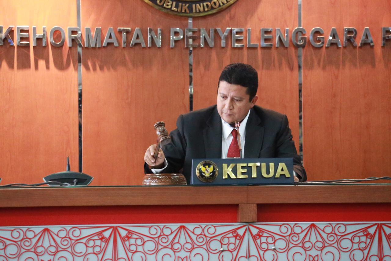 DKPP Pecat Lagi Penyelenggara Pemilu, Kali Ini Kasus Asusila DKPP Pecat Lagi Penyelenggara Pemilu, Kali Ini Kasus Asusila