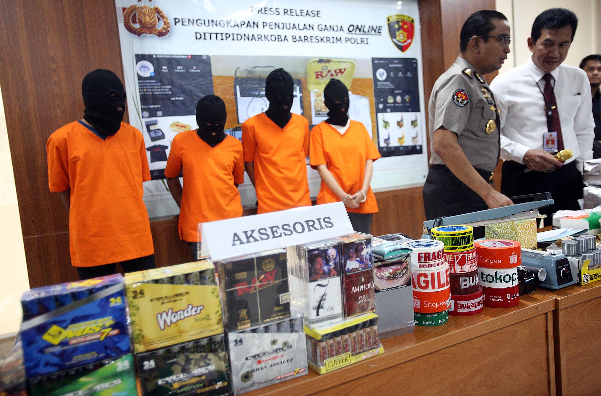 Polri Ungkap Penjualan Narkotika Online