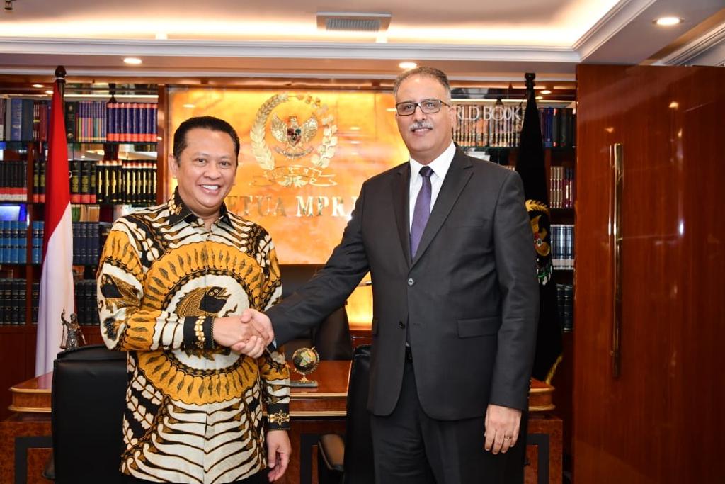 Tunisia Pintu Masuk Produk Indonesia ke Wilayah Mediterania dan Uni Eropa Tunisia Pintu Masuk Produk Indonesia ke Wilayah Mediterania dan Uni Eropa