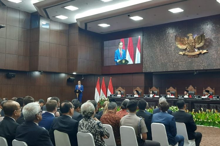 Presiden Jokowi Hadiri Sidang Pleno Khusus MK Presiden Jokowi Hadiri Sidang Pleno Khusus MK