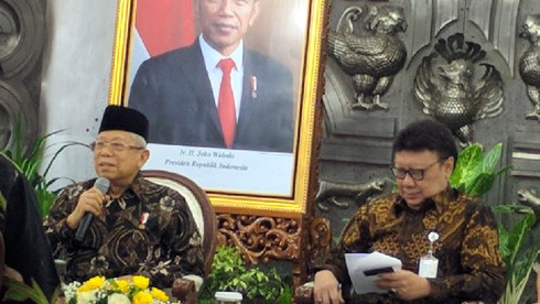 Wapres KH. Ma'ruf Amin Terima ASN Penerima Anugerah 2019