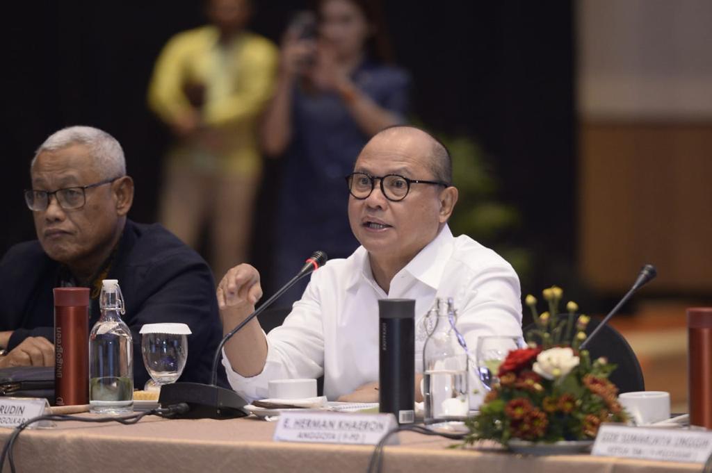 Mafia Gula Diduga Kuat Bermain, Presiden Didesak Evaluasi Kinerja Pejabat Terkait Pangan Mafia Gula Diduga Kuat Bermain, Presiden Didesak Evaluasi Kinerja Pejabat Terkait Pangan