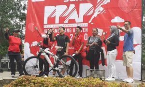 Meriahkan Car Free Day, J&T Express Genjot Pasar Online Kota Tangerang