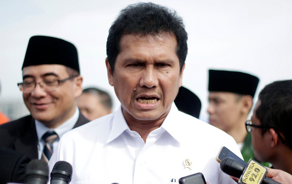 Asman Abnur Yakin Terpilih sebagai Ketua Umum PAN Asman Abnur Yakin Terpilih sebagai Ketua Umum PAN