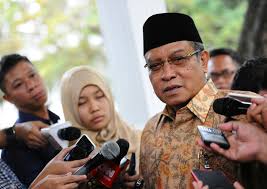 Gus Sholah Wafat, PBNU Instruksikan Shalat Ghaib Gus Sholah Wafat, PBNU Instruksikan Shalat Ghaib