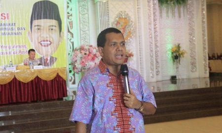 Melky Sabet Gelar Tokoh Peduli Daerah