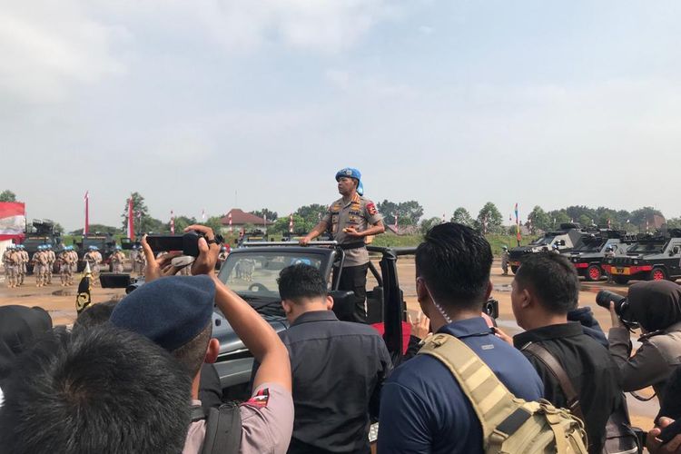 Kapolri Lepas 154 Satgas Kemanusiaan dan Perdamaian PBB Kapolri Lepas 154 Satgas Kemanusiaan dan Perdamaian PBB