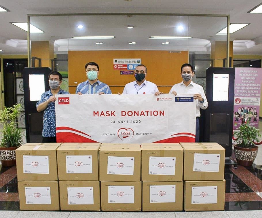 Perangi Covid-19, CFLD Indonesia Donasikan Seratus Ribu Masker
