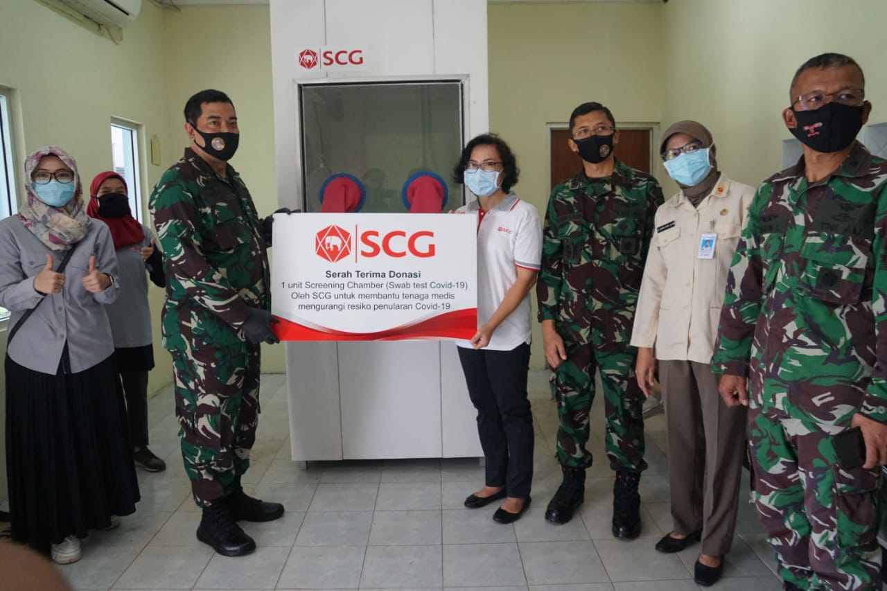 Kurangi Covid-19, Dua Rumah Sakit Dapat Bilik SWAB Dari SCG