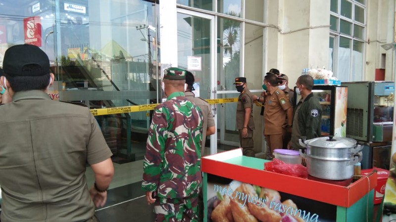 Langgar PSBB, Pemkot Tangerang Tutup CBD Ciledug Langgar PSBB, Pemkot Tangerang Tutup CBD Ciledug