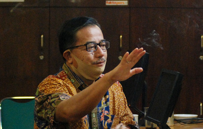 Ferry Minta Pilkada Dikonsultasikan dengan Gugus Tugas Covid-19 Ferry Minta Pilkada Dikonsultasikan dengan Gugus Tugas Covid-19