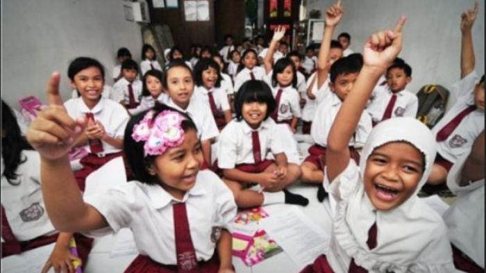 MPR Mendukung Presiden untuk Dikaji Kembali Pembukaan Sekolah SD/SMP/SMA MPR Mendukung Presiden untuk Dikaji Kembali Pembukaan Sekolah SD/SMP/SMA