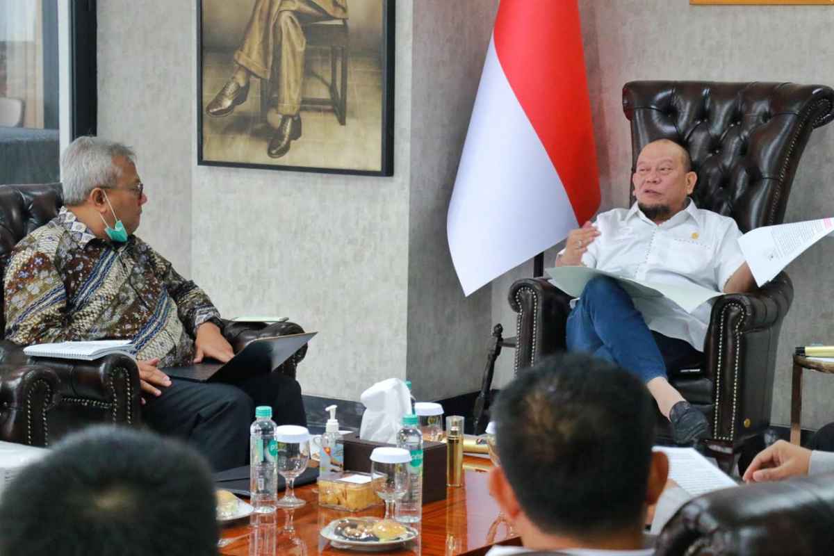 Bertemu Ketua KPU dan Bawaslu, LaNyalla Minta Pilkada Tetap Berkualitas Bertemu Ketua KPU dan Bawaslu, LaNyalla Minta Pilkada Tetap Berkualitas