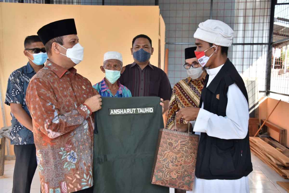 Benarkah Eks Panglima JAS Kembali ke NKRI? Benarkah Eks Panglima JAS Kembali ke NKRI?
