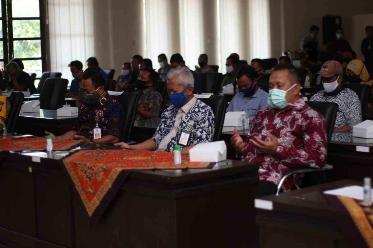 MPR: Sosialiasi 4 Pilar Bisa Mendidik Masyarakat Hadapi Pilkada Damai di Tengah Covid-19 MPR: Sosialiasi 4 Pilar Bisa Mendidik Masyarakat Hadapi Pilkada Damai di Tengah Covid-19