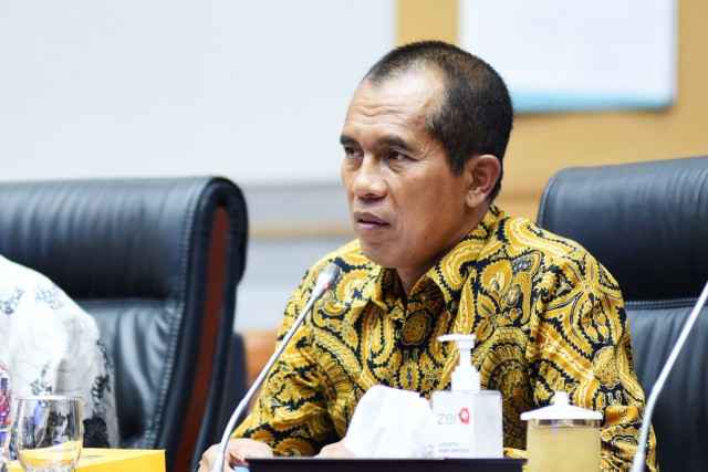 Abdul Kharis: Panja RUU Perlindungan Data Pribadi Berhasil Rampungkan Pembahasan 12 DIM Abdul Kharis: Panja RUU Perlindungan Data Pribadi Berhasil Rampungkan Pembahasan 12 DIM