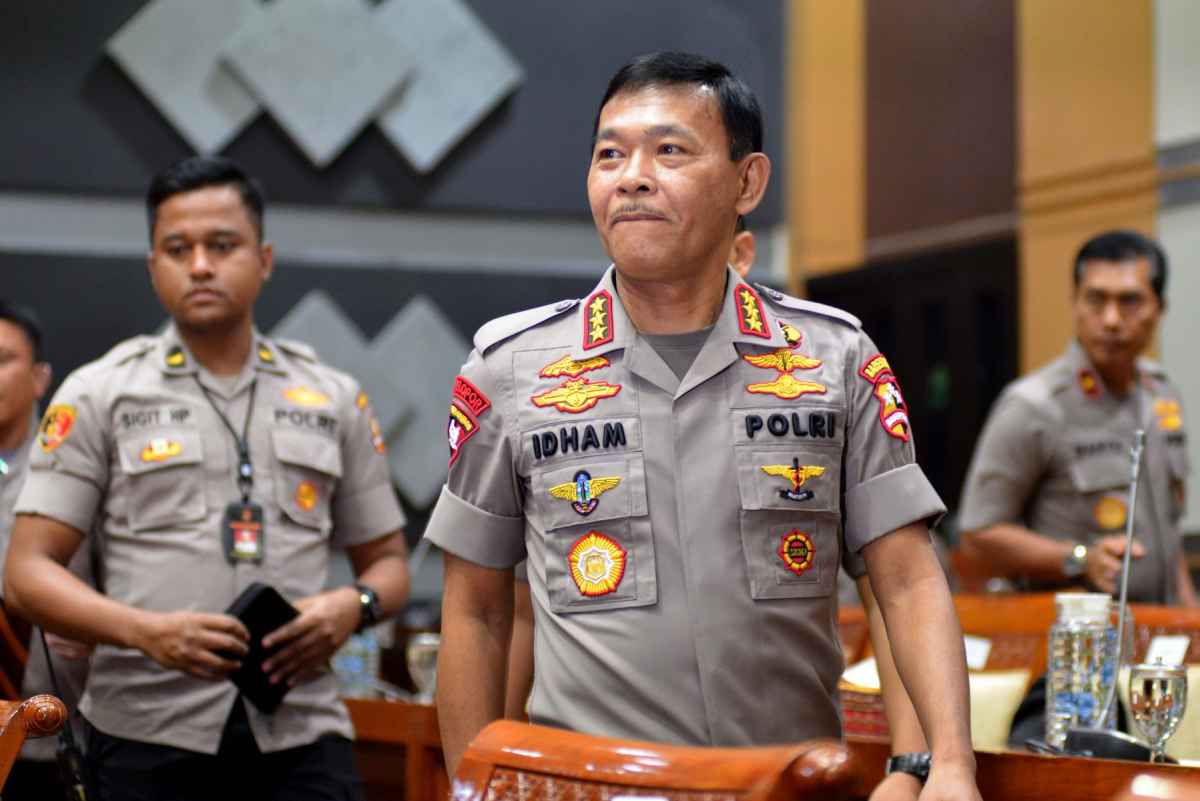 IPW: Ada 5 Jenderal Menuju BNN dan Calon Kapolri IPW: Ada 5 Jenderal Menuju BNN dan Calon Kapolri