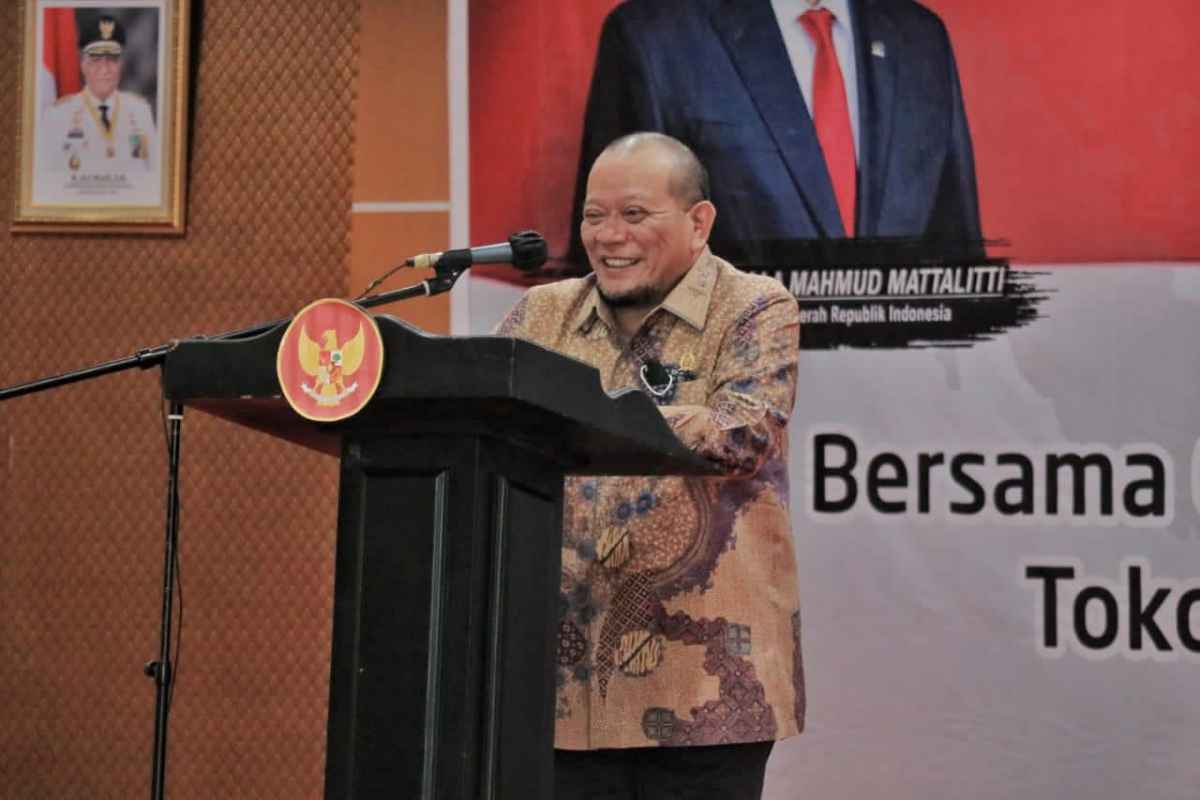 Gubernur Ali Mazi Berharap Ketua DPD RI Percepat RUU Daerah Kepulauan Diundangkan Gubernur Ali Mazi Berharap Ketua DPD RI Percepat RUU Daerah Kepulauan Diundangkan