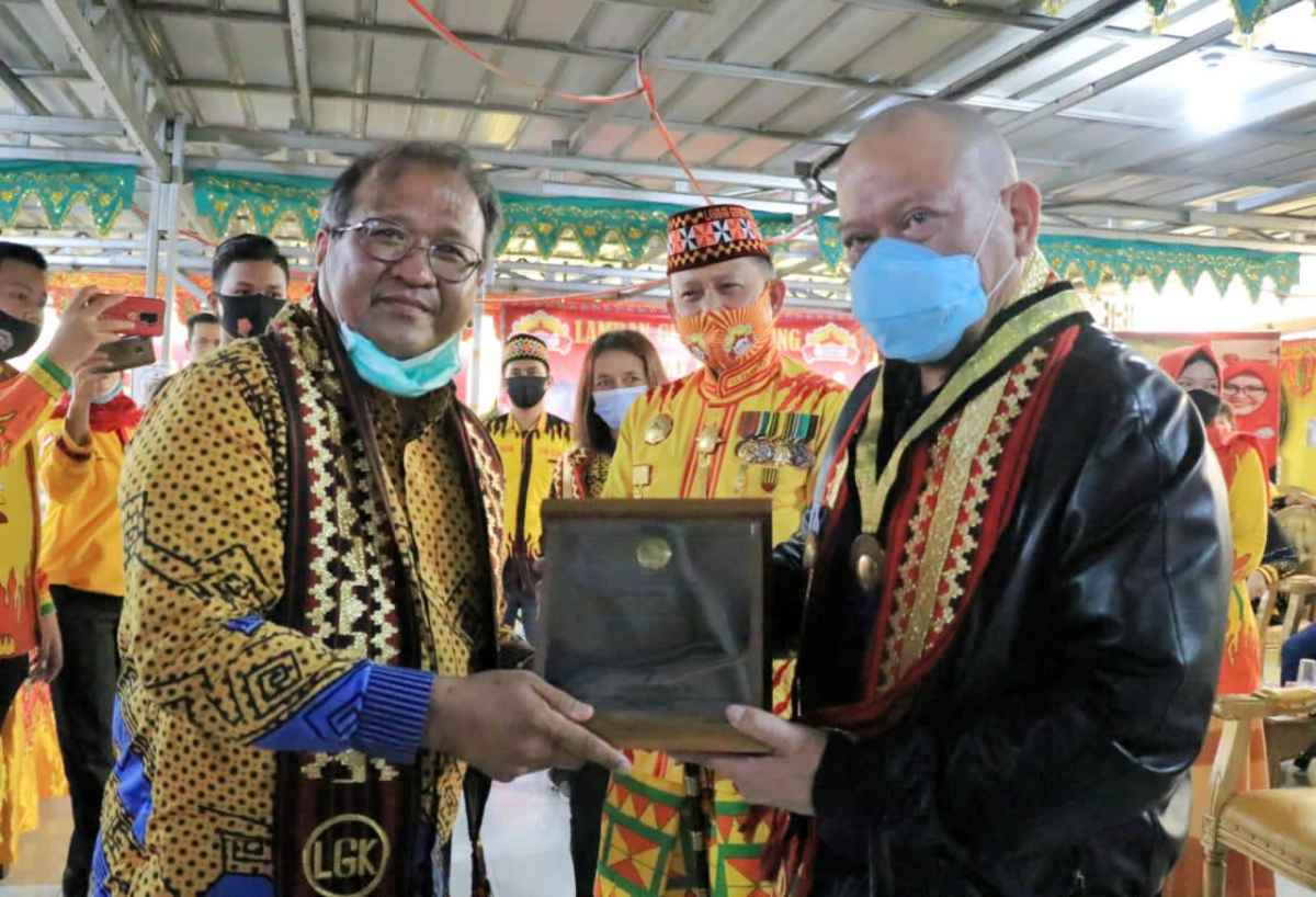 Ketua DPD Dukung Nanas Subang Produksi Lampung Go Internasional