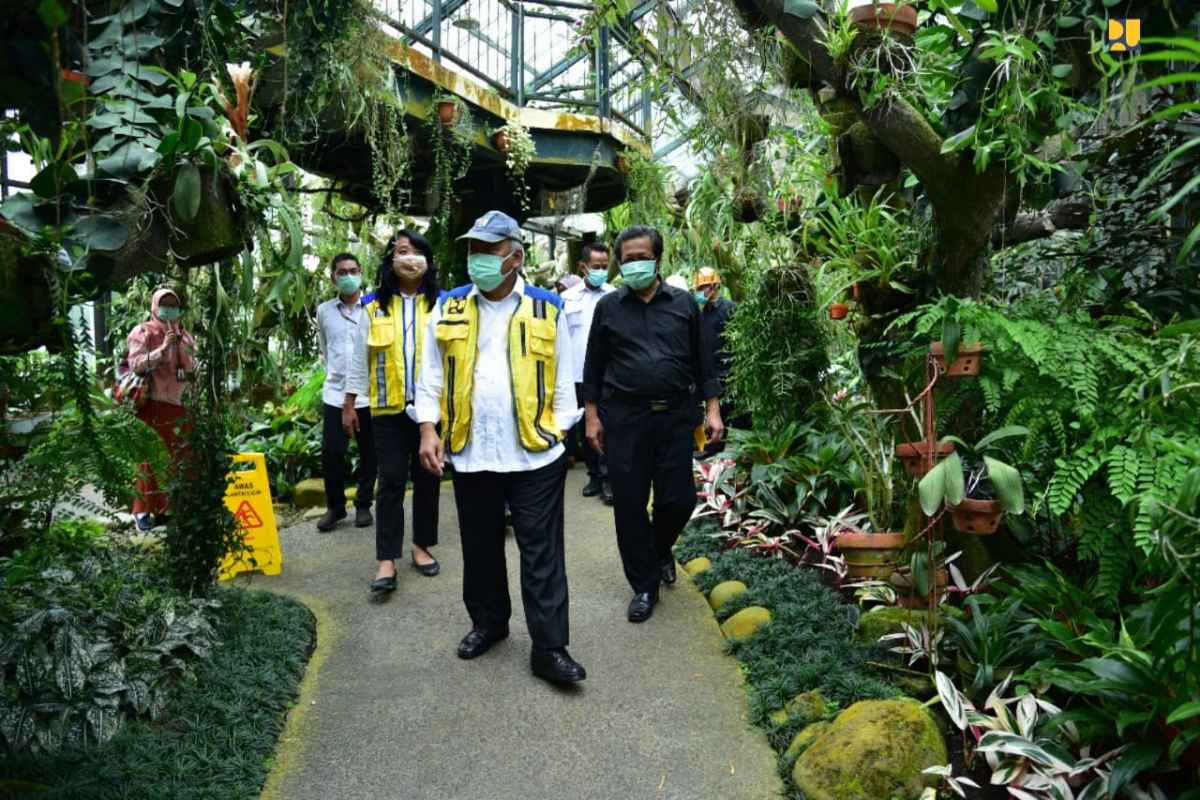 Tinjau Kawasan Taman Anggrek Kebun Raya Bogor, Basuki Tekankan Kualitas Pekerjaan Tinjau Kawasan Taman Anggrek Kebun Raya Bogor, Basuki Tekankan Kualitas Pekerjaan