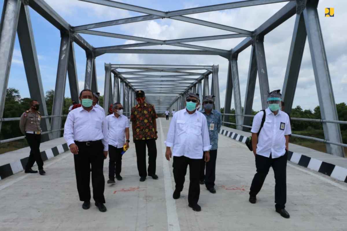 Dukung Konektivitas Jatim-Jateng, Jembatan Terusan Bojonegoro-Blora Diresmikan